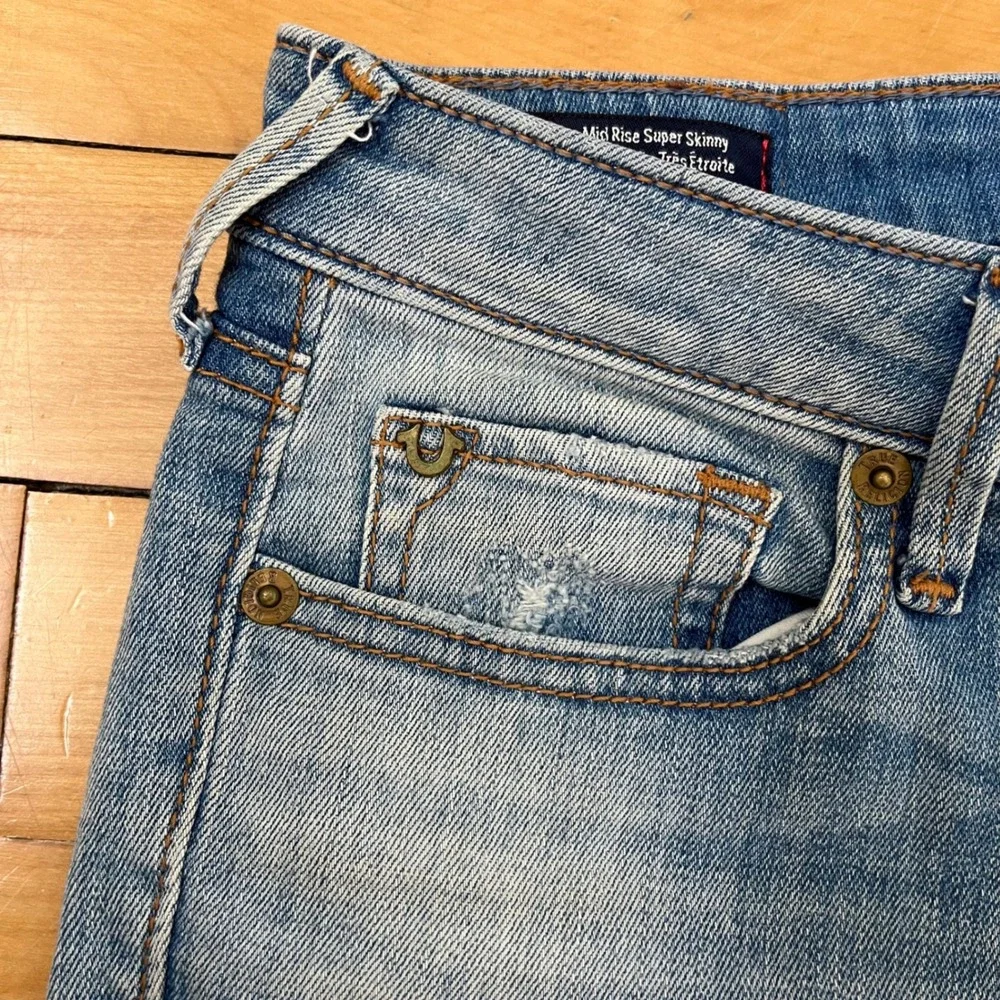 True Religion Halle Mid Rise Super Skinny Distressed Jeans Light Wash Blue 26 - Picture 6 of 11